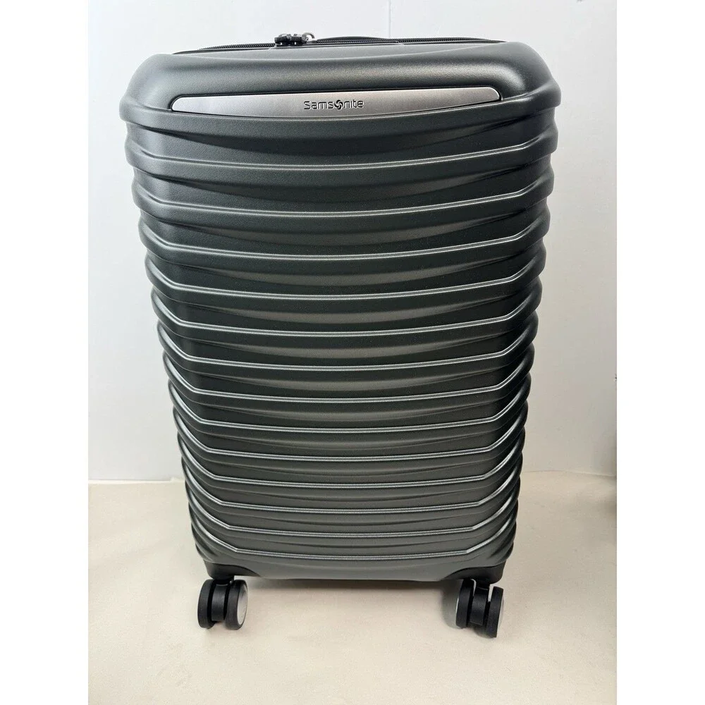 Samsonite Spin Tech 6 Expandable Carry-On Spinner Suitcase Luggage